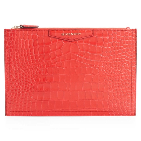 Givenchy Handbags - ❌SOLD❌Givenchy - Authentic Antigona Med Red Pouch